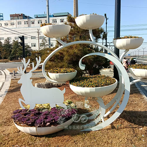 『馴鹿』室外藝術立體花架 