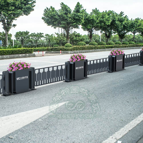 湖北生命科學城不銹鋼花箱護欄