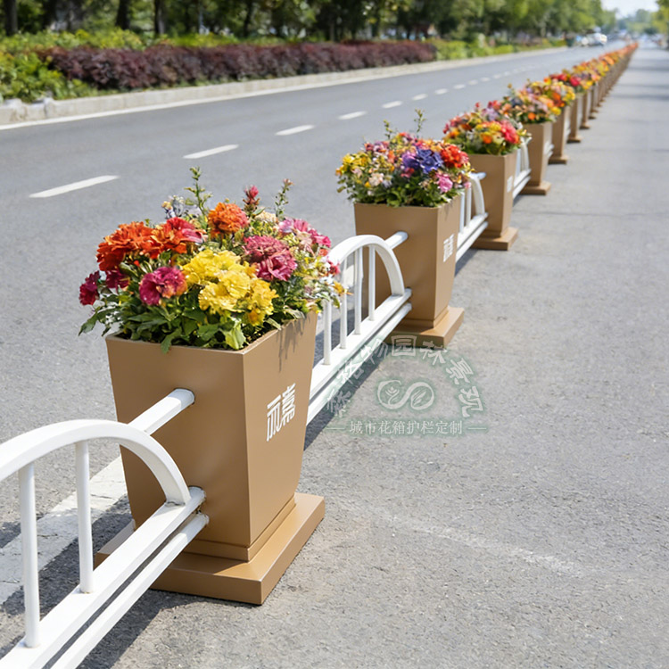 屯昌縣現(xiàn)代城市道路花箱護(hù)欄