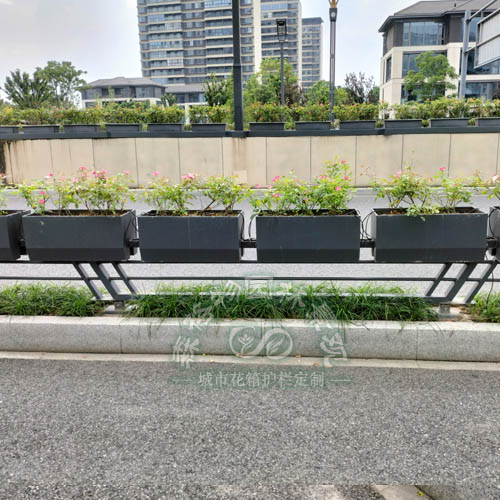 馬鞍式花箱不銹鋼護欄